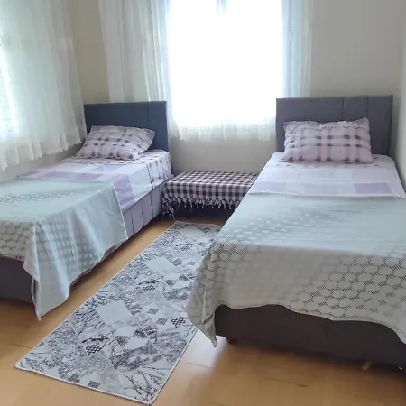 Yesilkoey Apartment *